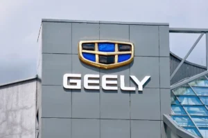 Geely promet une recharge complète en quelques minutes : les ingénieurs de Tesla et BYD n'avaient pas vu venir cette technologie
