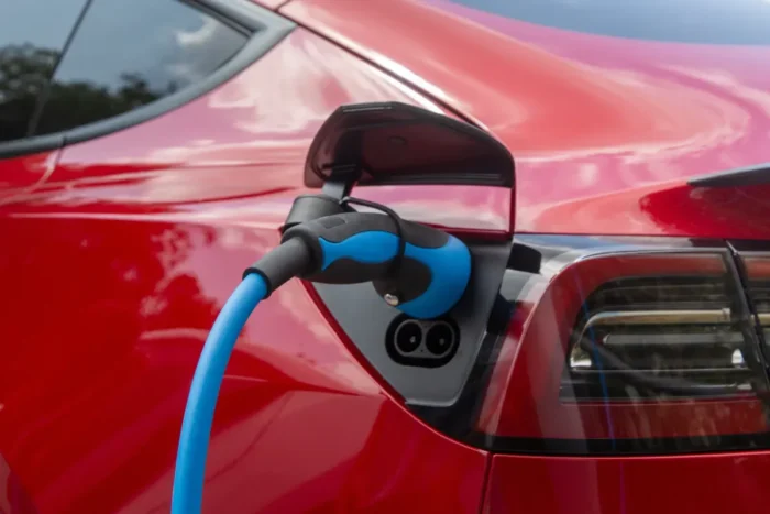 La Chine a tellement de voitures électriques en circulation qu'elle les utilise pour produire l'énergie des foyers