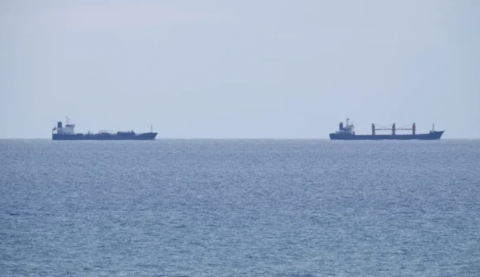Téhéran refuse de rouvrir le détroit d'Ormuz tant que Washington ne tiendra pas ses engagements : les armateurs redoutent une flambée du pétrole
