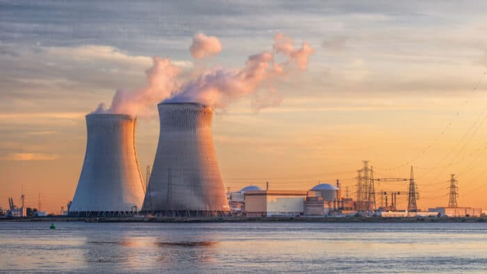 Italie relance le nucléaire après 40 ans