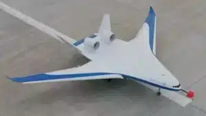 La Chine teste un avion géant pouvant transporter plus de 800 passagers, avec une envergure de 85 mètres et une vitesse d'environ 1 000 km/h