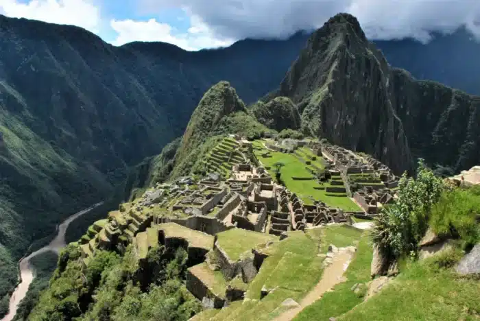 Ni ventilateur ni électricité : les Incas rafraîchissaient leurs palais avec une technique que les architectes redécouvrent à peine en 2026