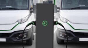 Flotte d'entreprise : la transition vers le 100% électrique toujours à la peine selon un sondage