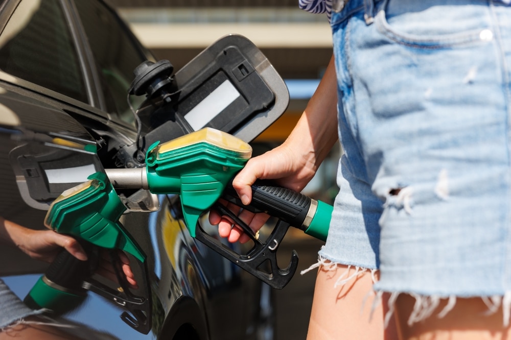 Carburants : l'Allemagne soutient le plafonnement des prix face à la flambée des cours