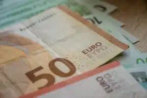 « Je pensais que c'était automatique » : des milliers de Français passent à côté d'un virement de 277 € pour le chauffage parce qu'ils n'ont jamais fait la demande
